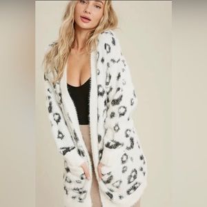 BluIvy Leopard Print Cardigan